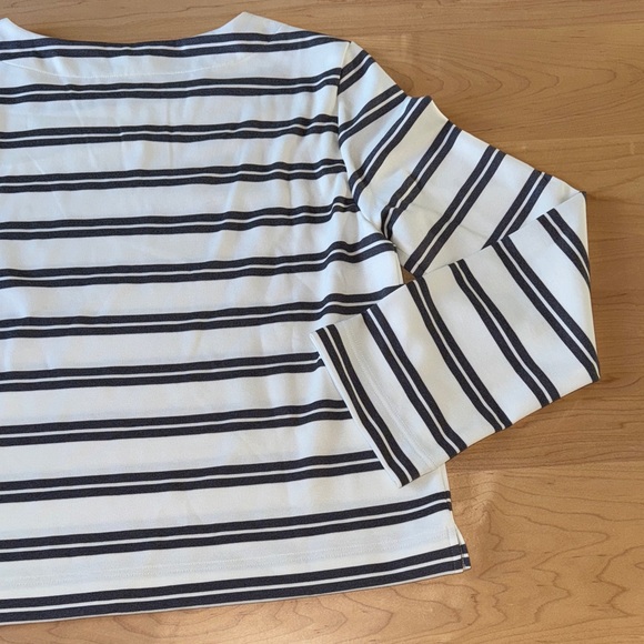 Evereve Ariel Mariner Charcoal and White Striped Long Sleeve Tee NWOT - Picture 13 of 14